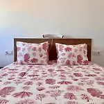 Gatu El Mirador De La Vina, Preferente Mayores De 25 Anos Y Familias